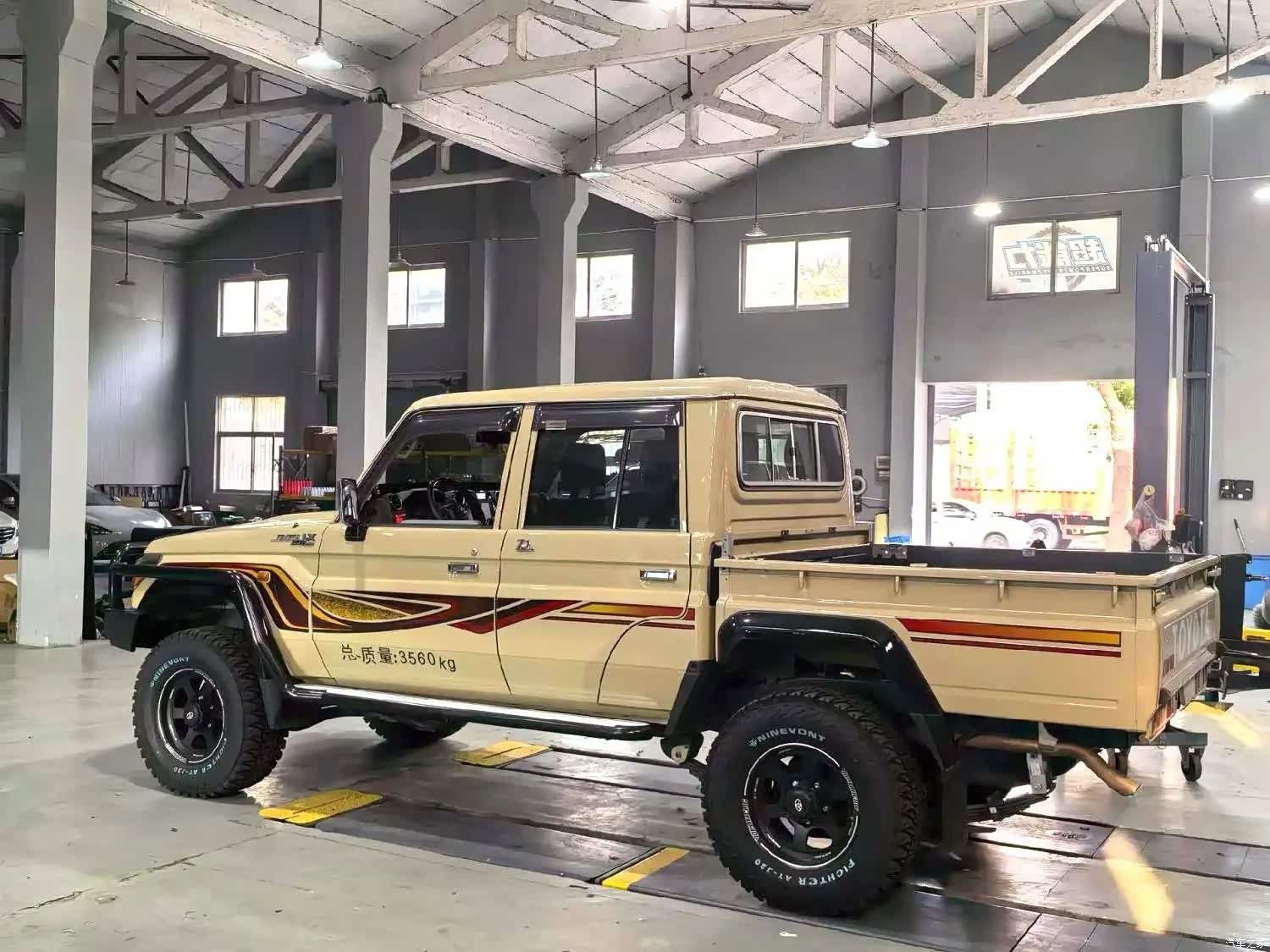 Toyota Land Cruiser, 2023 6