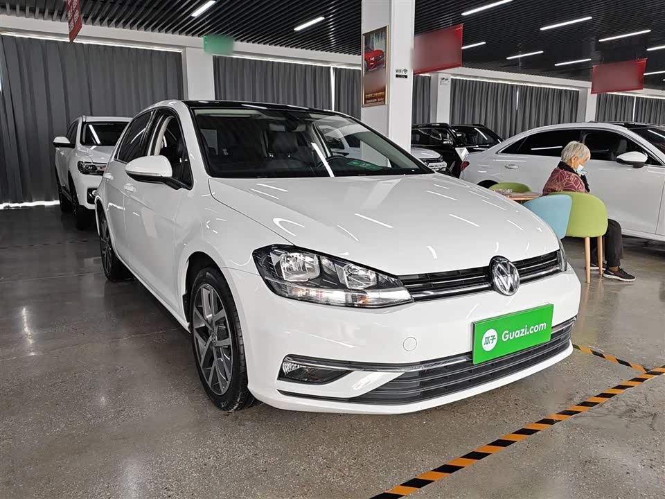 Volkswagen golf