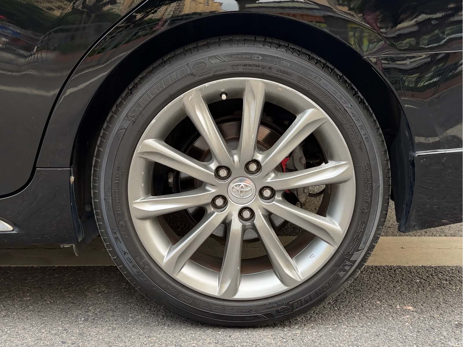 Toyota 2.5V, 2012 11