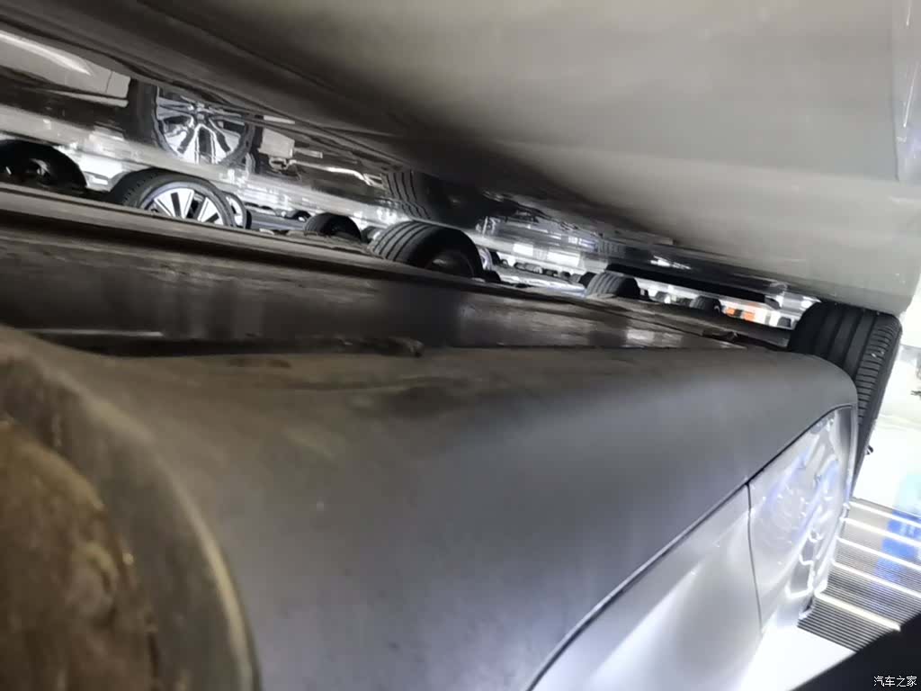 Tesla Model Y, 2022 22
