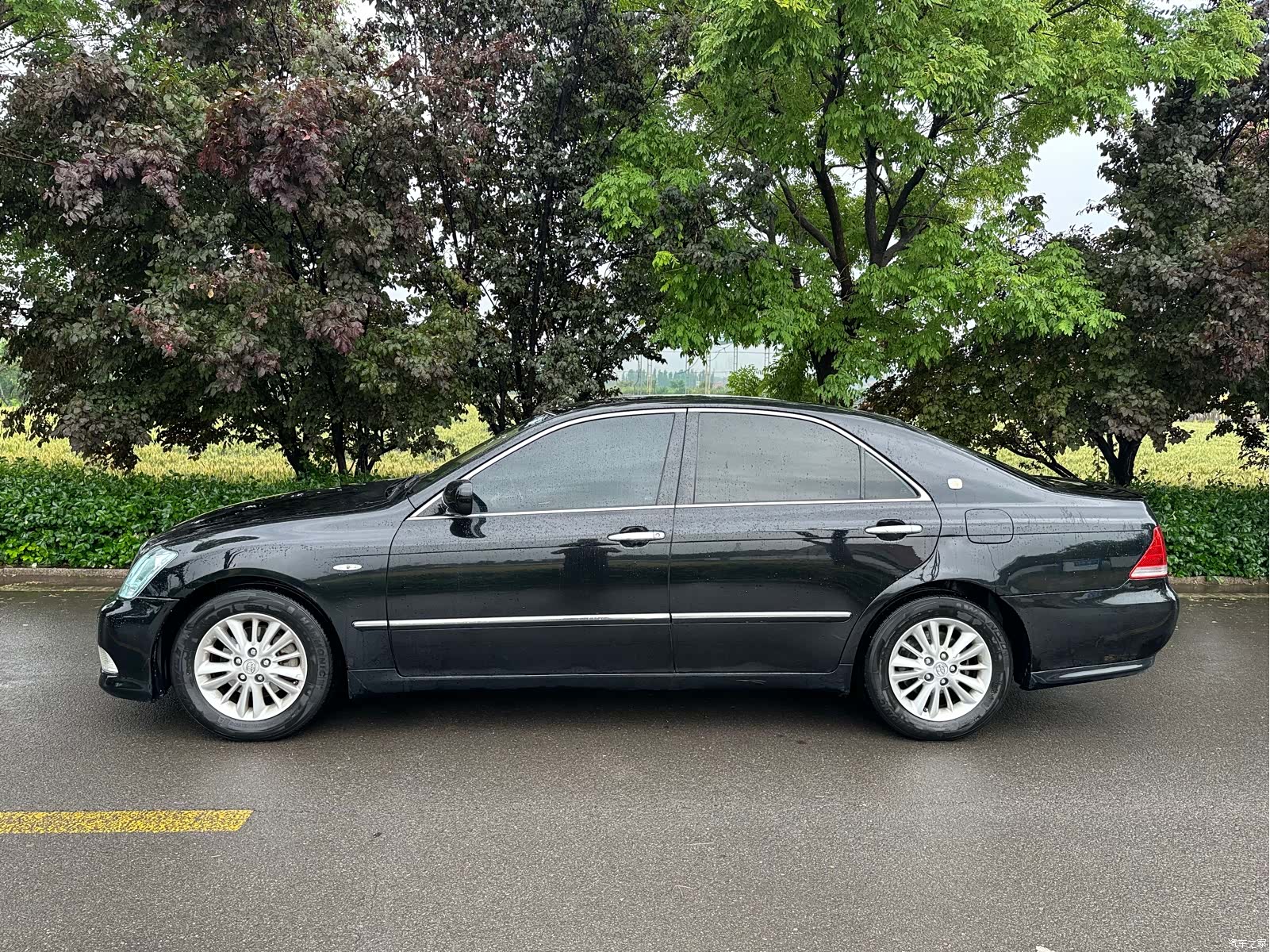 Toyota Crown, 2008 3