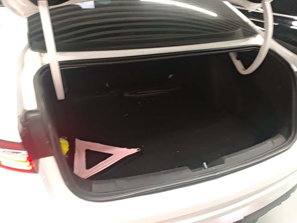 Geely Preface, 2023 19