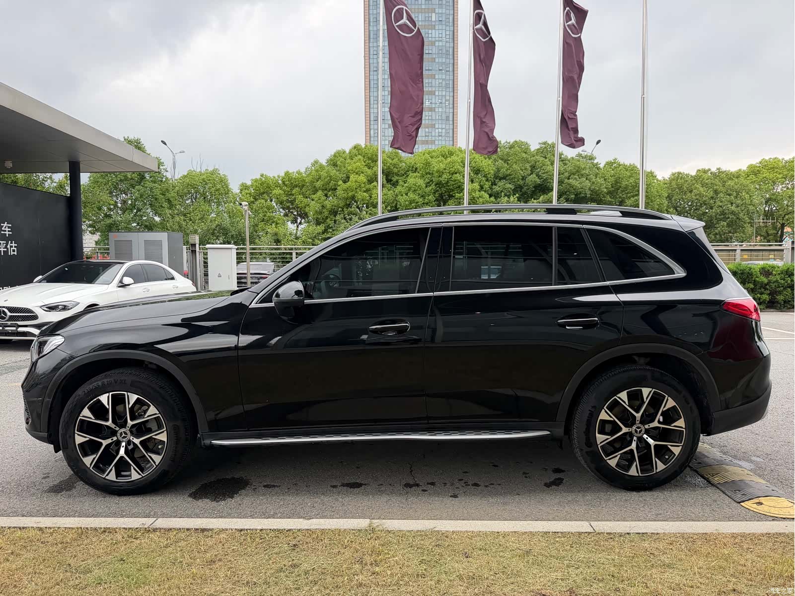 Mercedes-Benz GLC, 2023 10