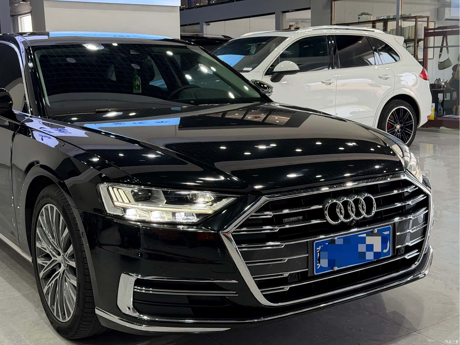 Audi A8L, 2019 3