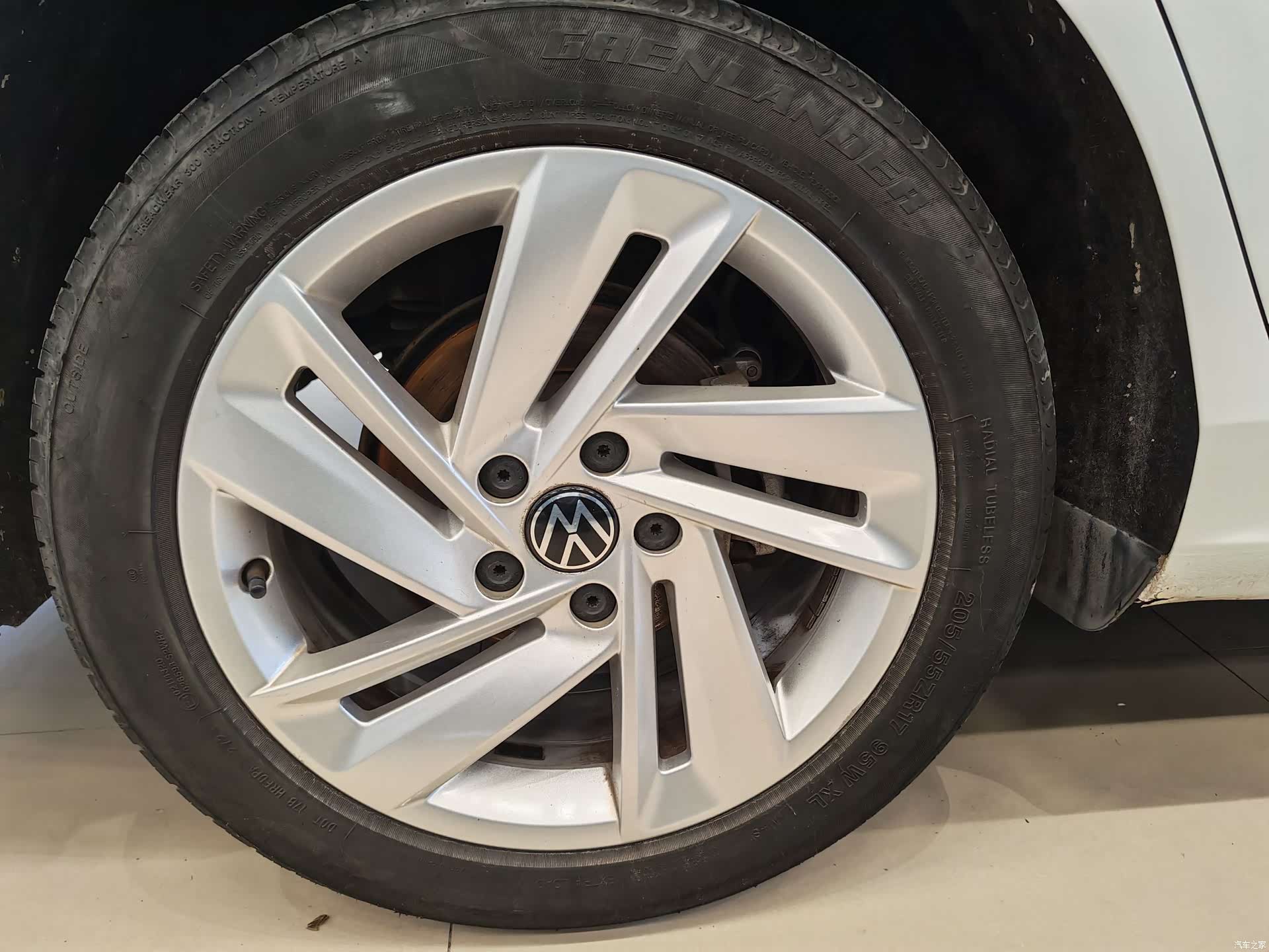 Volkswagen Lamando, 2023 15