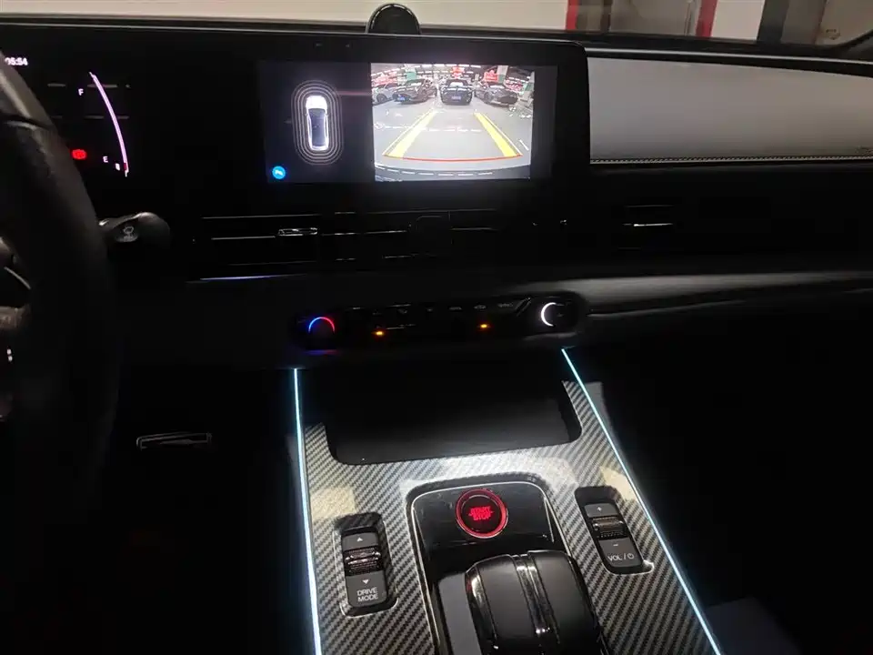 Trumpchi Shadow Leopard