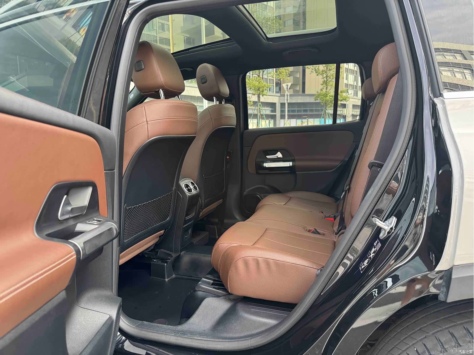 Mercedes-Benz GLB, 2021 6