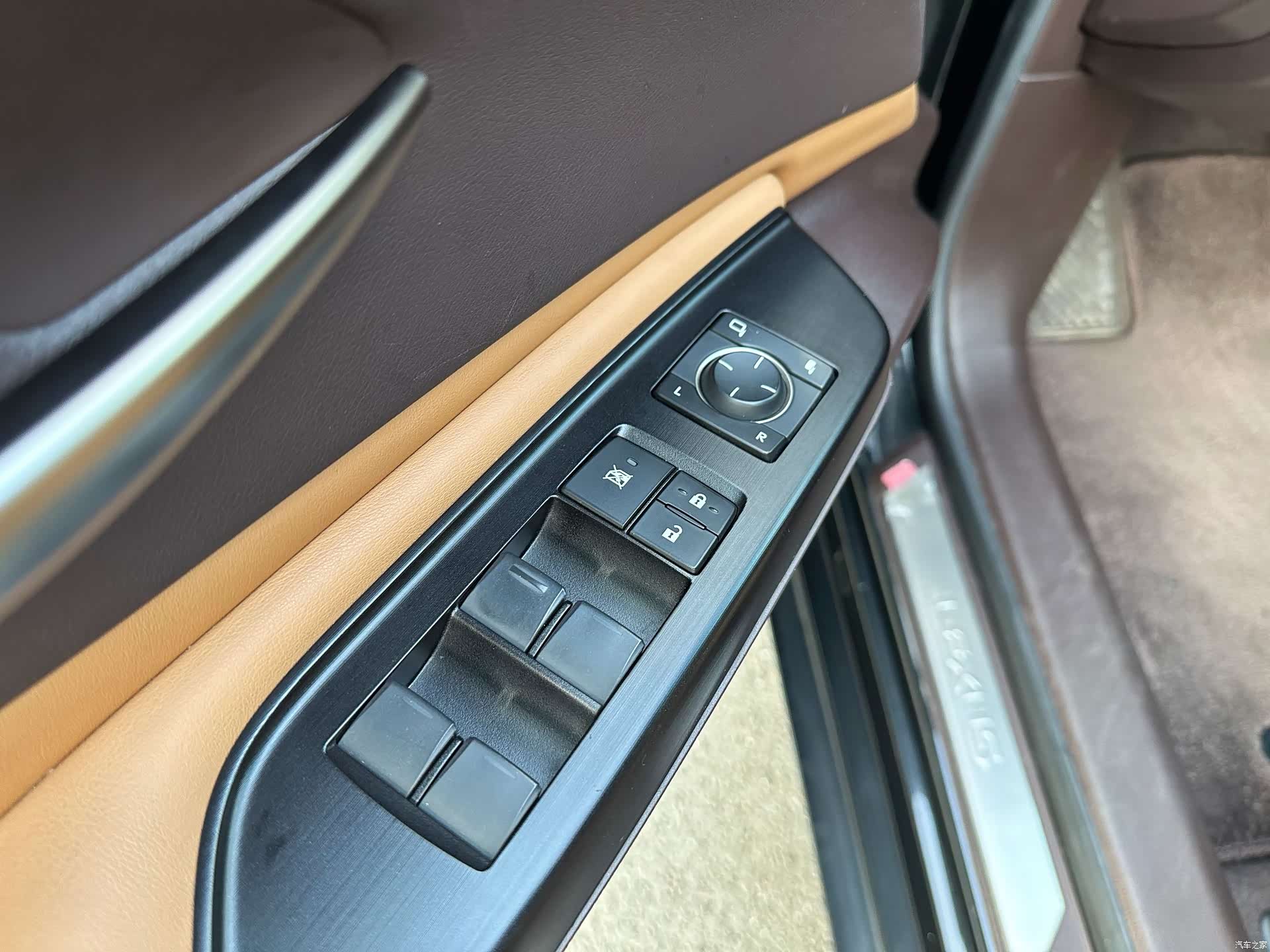 Lexus ES, 2020 10