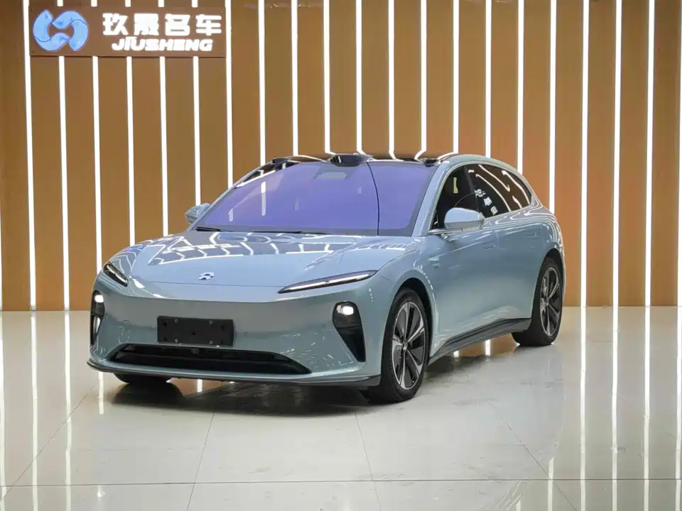 NIO ET5T
