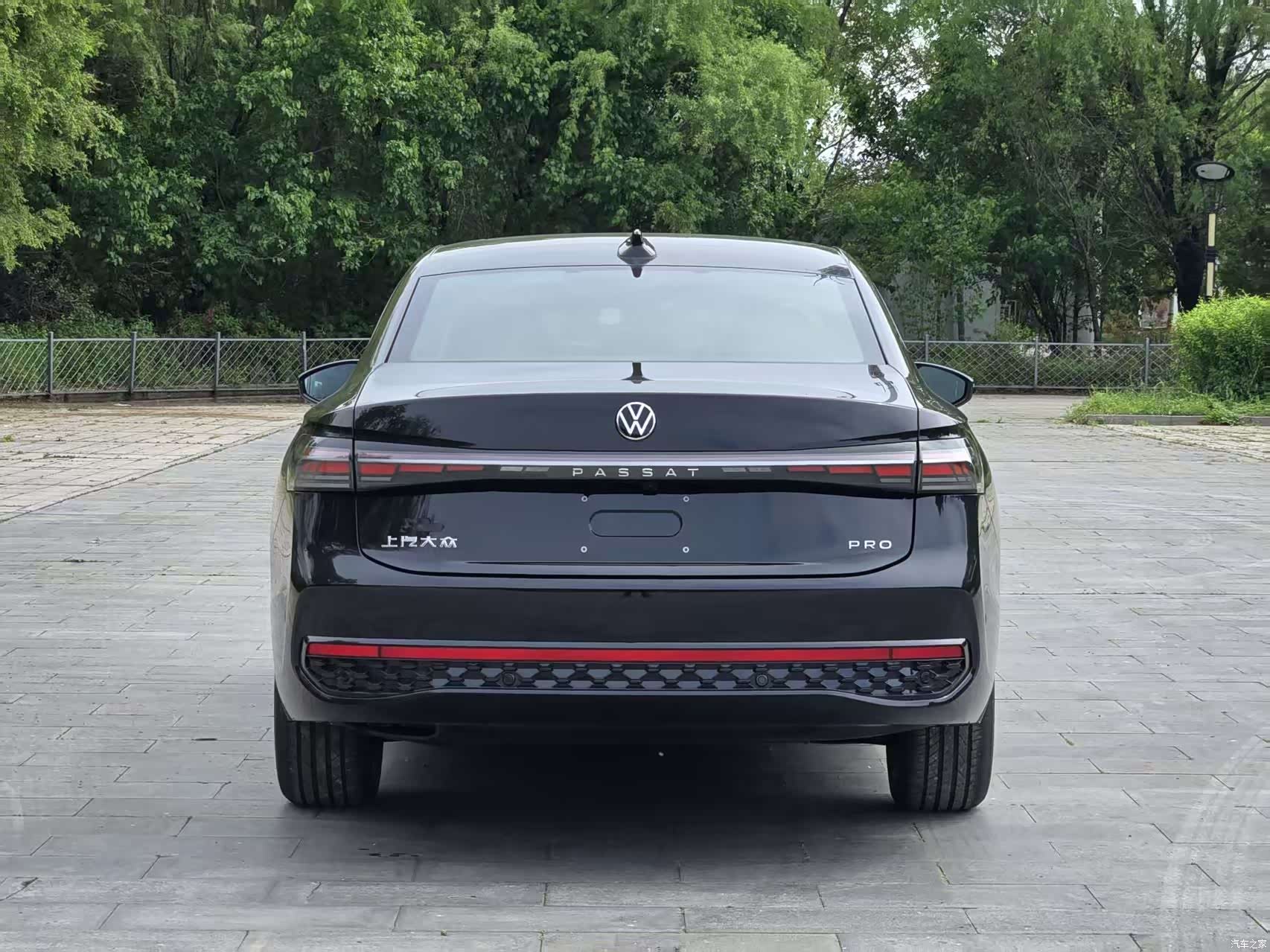 Volkswagen Passat, 2026 4