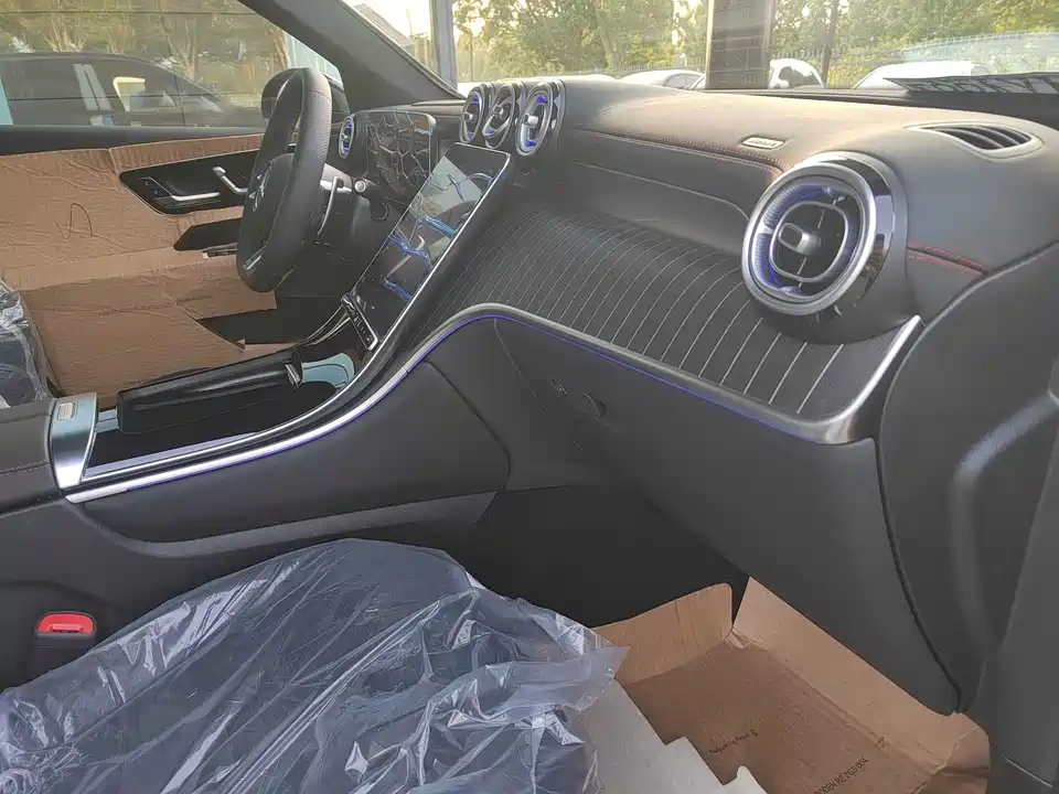 Mercedes-Benz GLC AMG