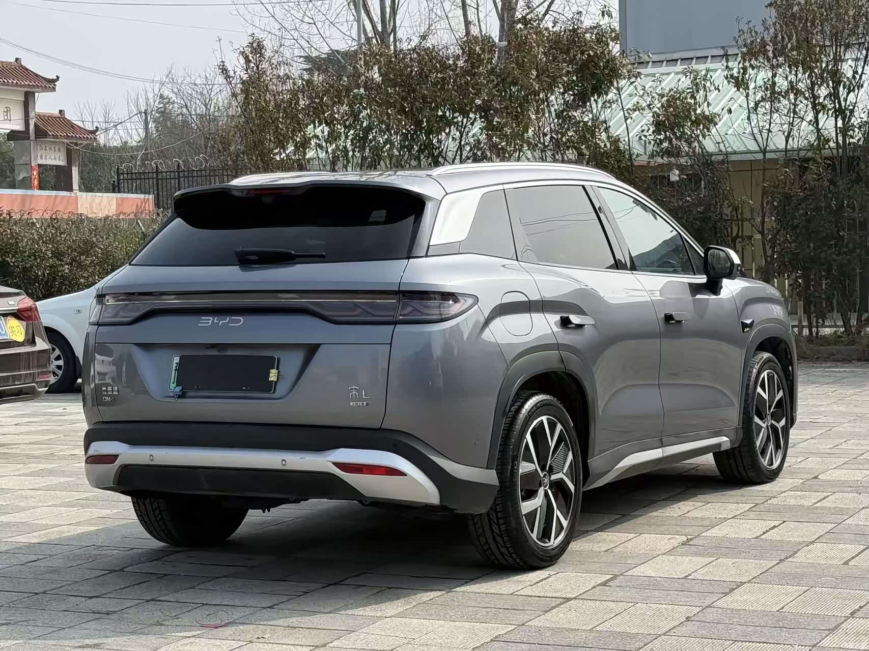 BYD Song, 2025 8