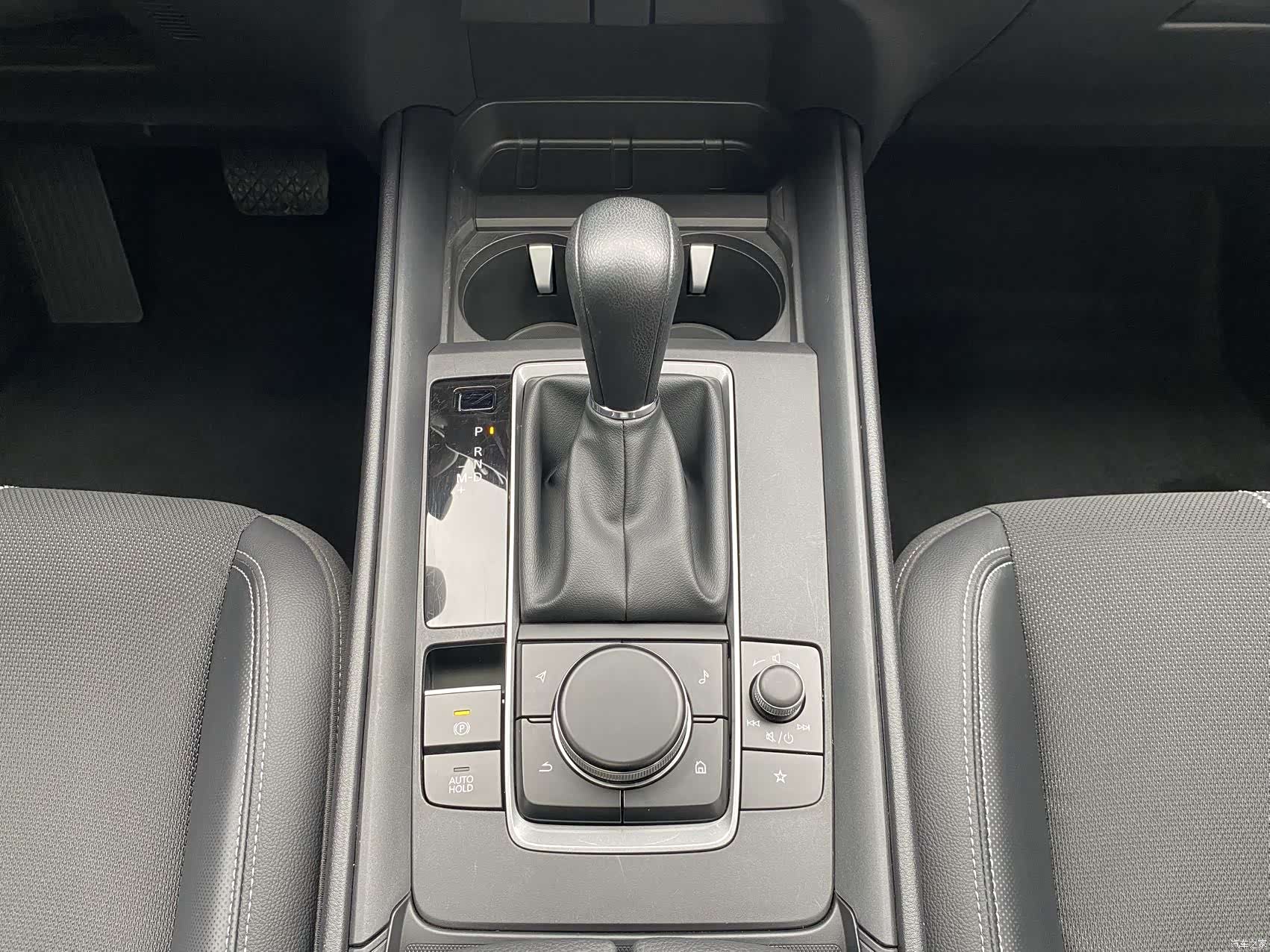 Mazda CX-50, 2023 17
