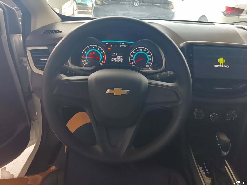 Chevrolet 320, 2019 11