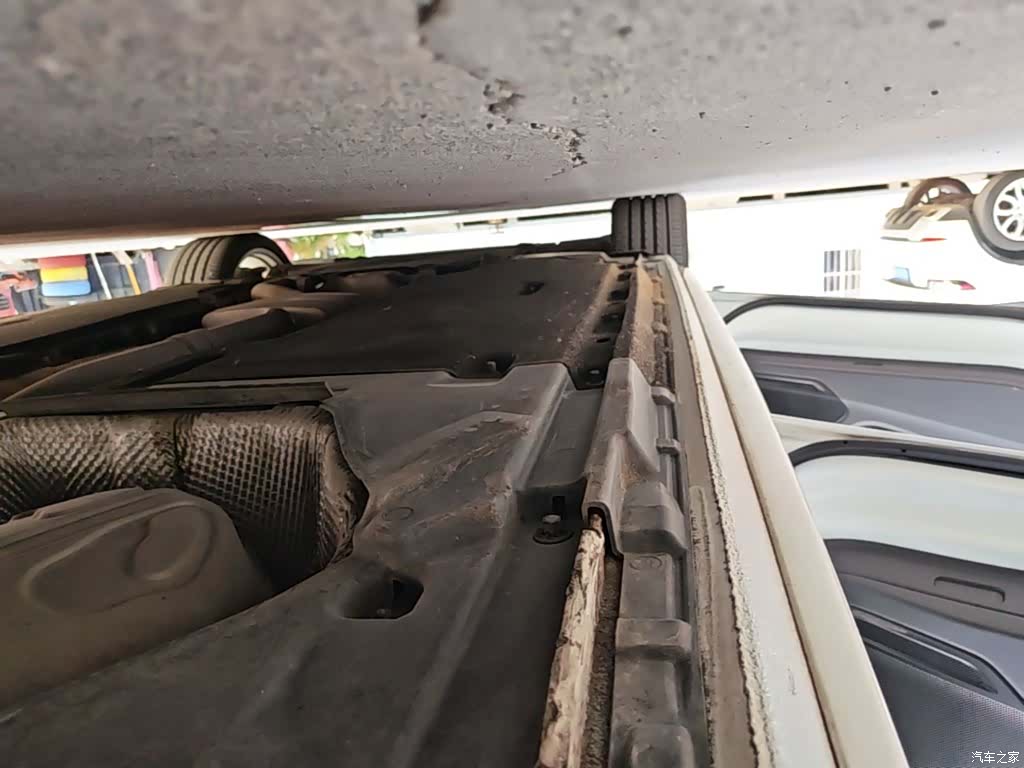Audi A4L, 2018 22