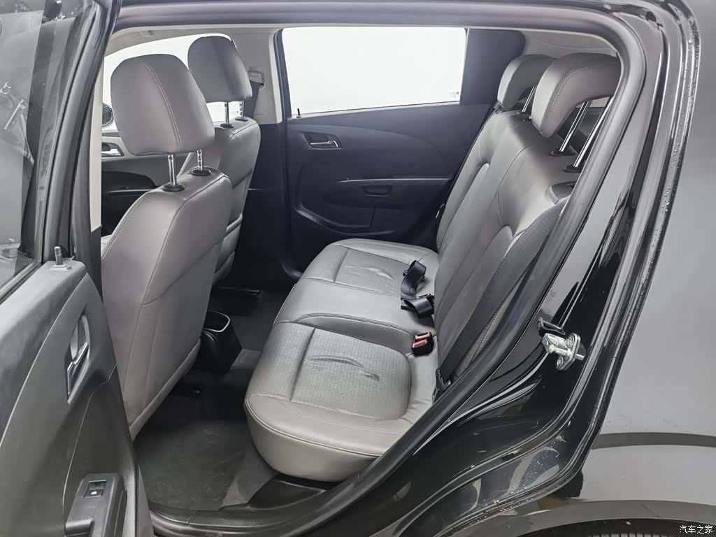 Chevrolet SX, 2012 15