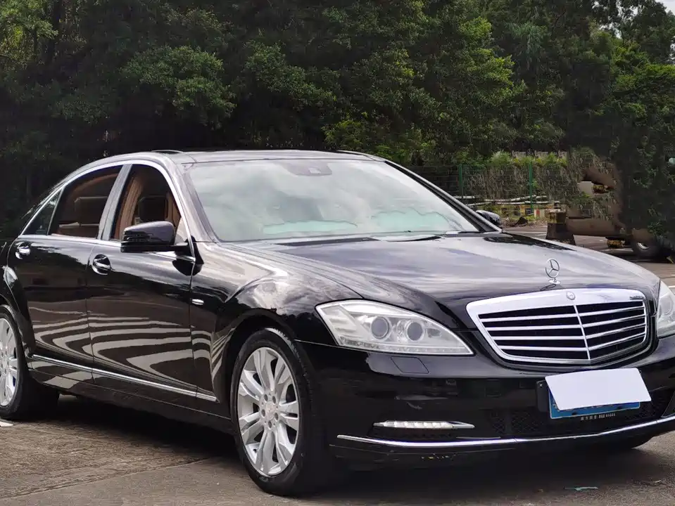 Mercedes-Benz S-class Mercedes-Benz S-class