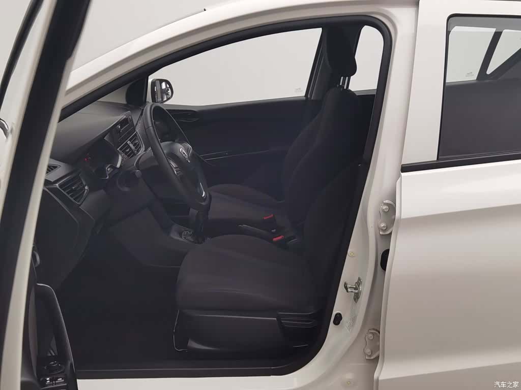 Wuling 310, 2020 10