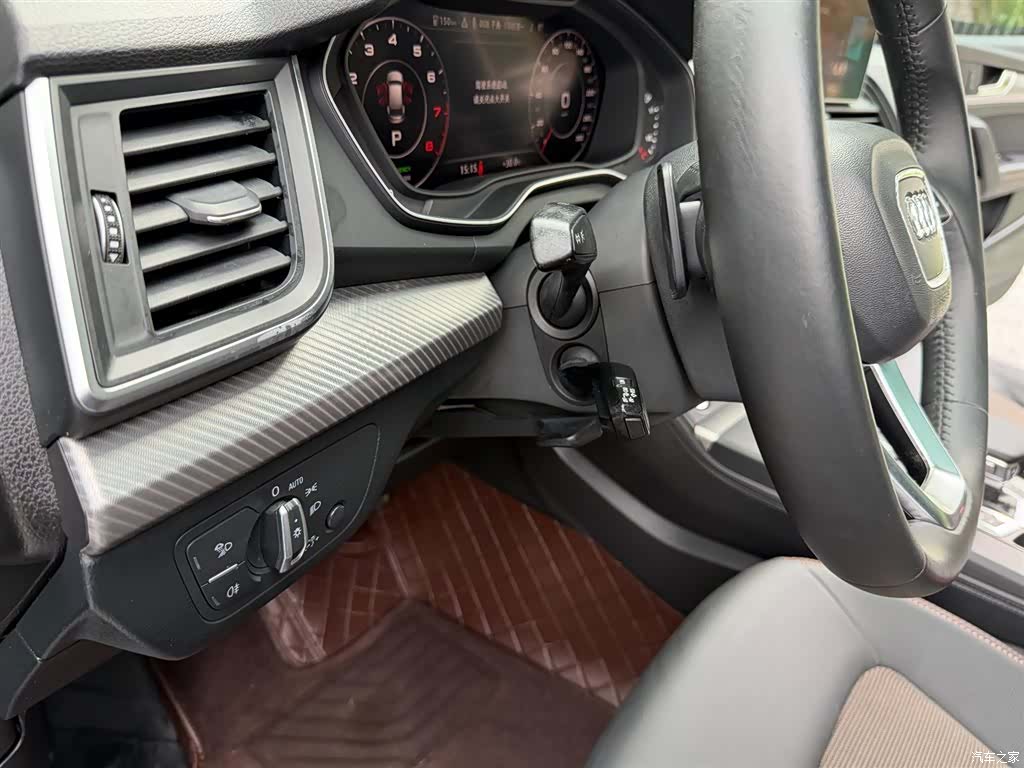 Audi Q5L, 2019 20