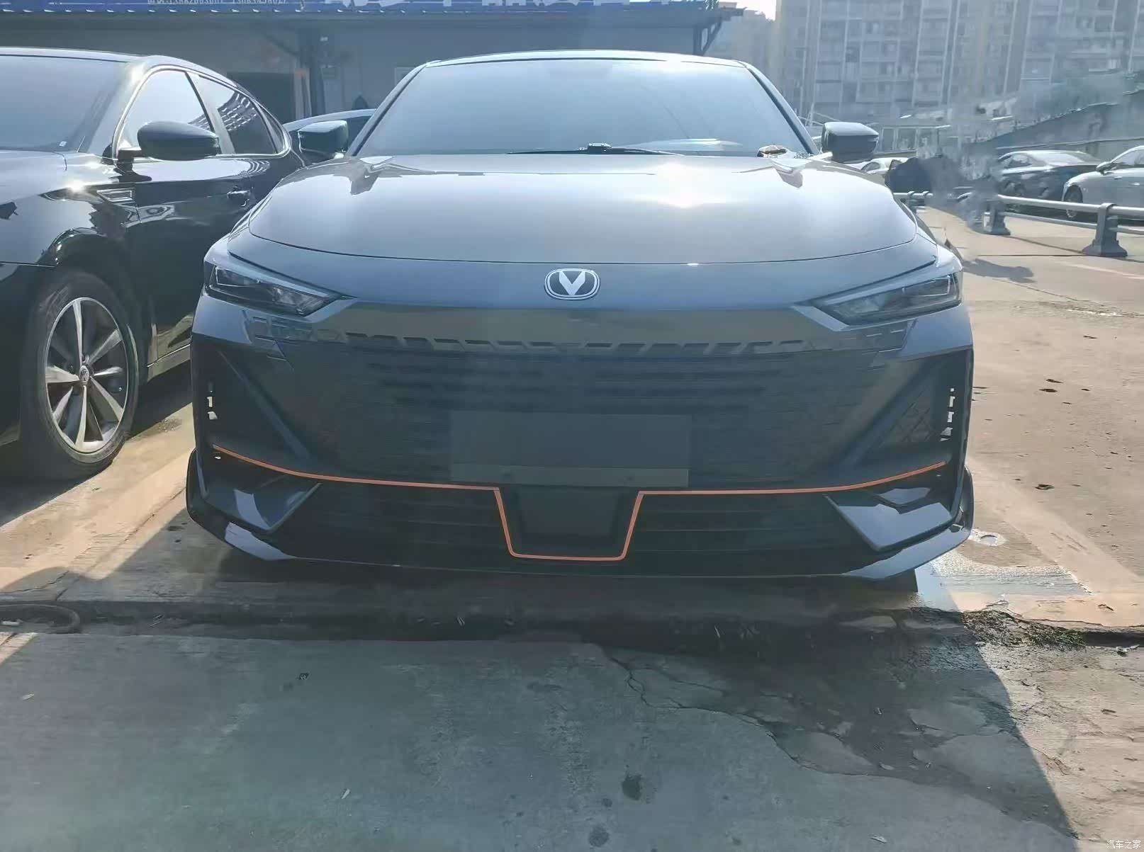 Changan UNI-V, 2022 2