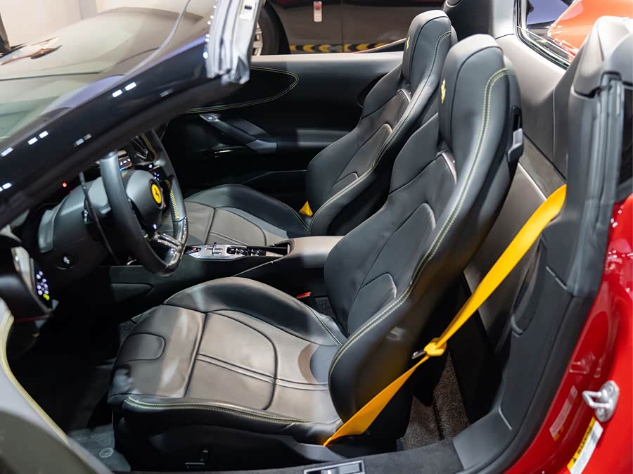 Ferrari SF90 2023, фото 12
