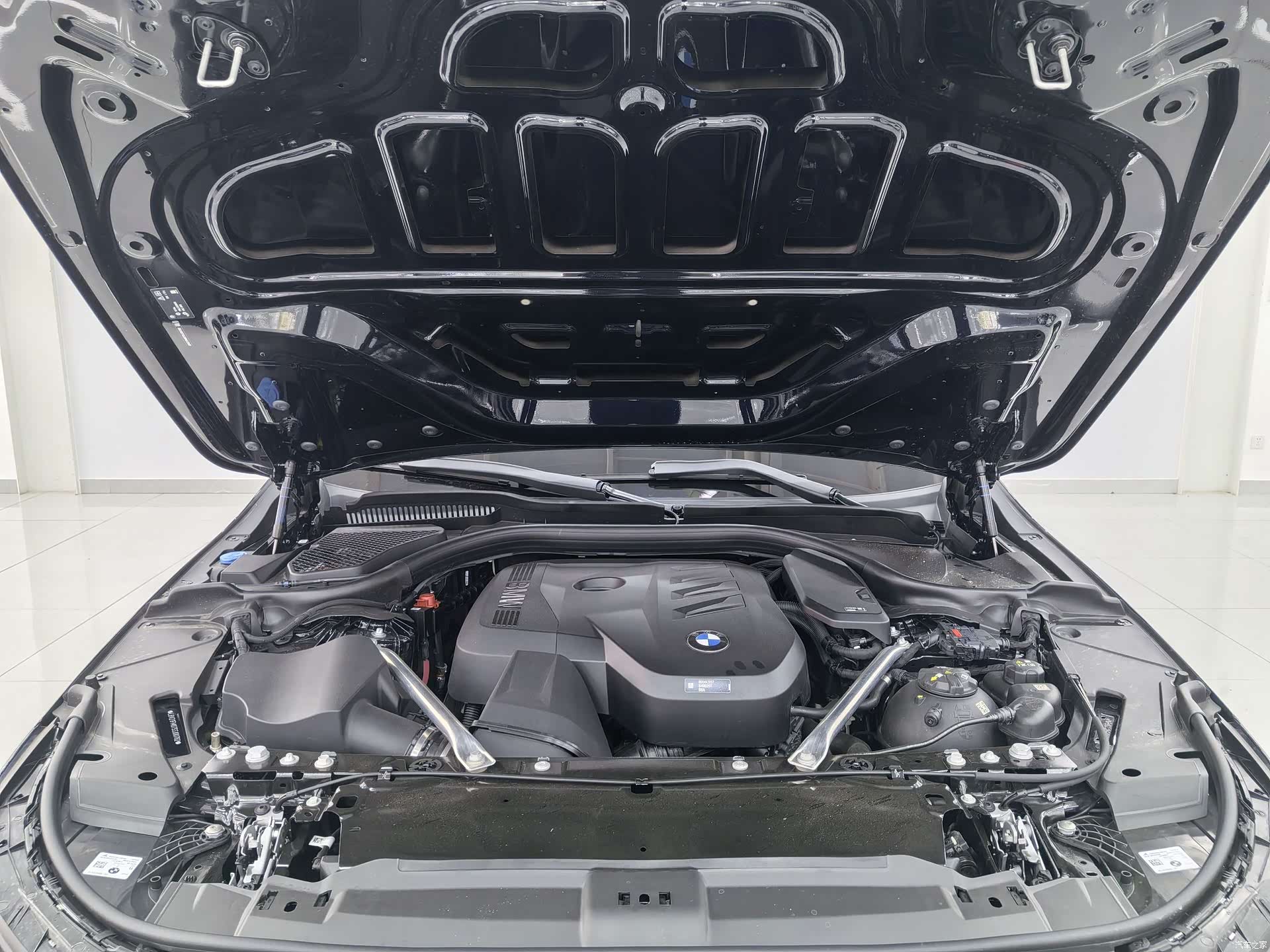 BMW 5 Series, 2025 21