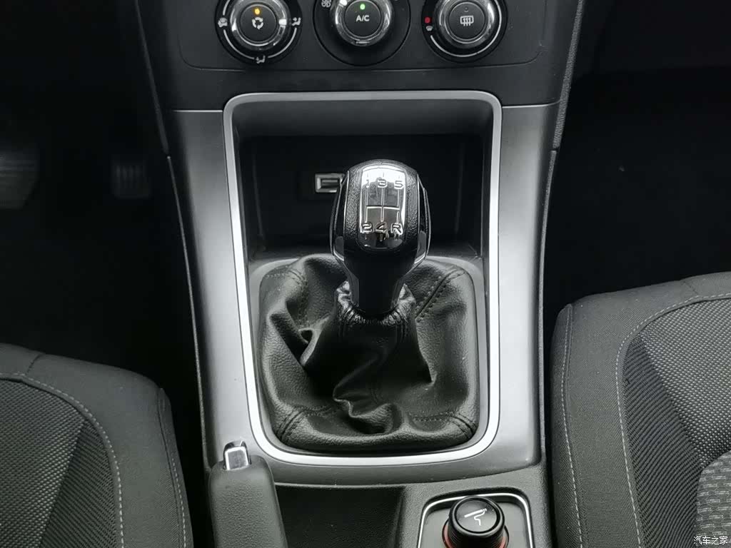 Citroen C4, 2016 13