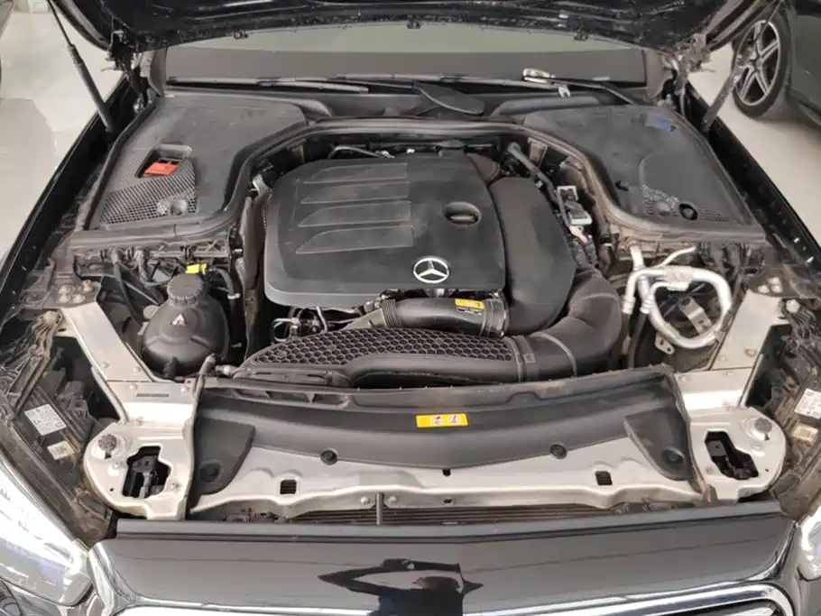 Mercedes-Benz E-class Mercedes-Benz E-class