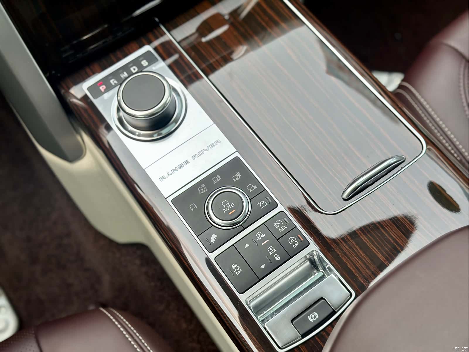 Land Rover Range Rover, 2015 11