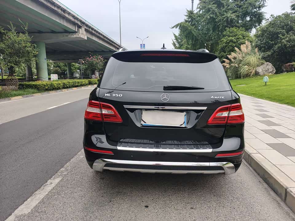 Mercedes-Benz M class