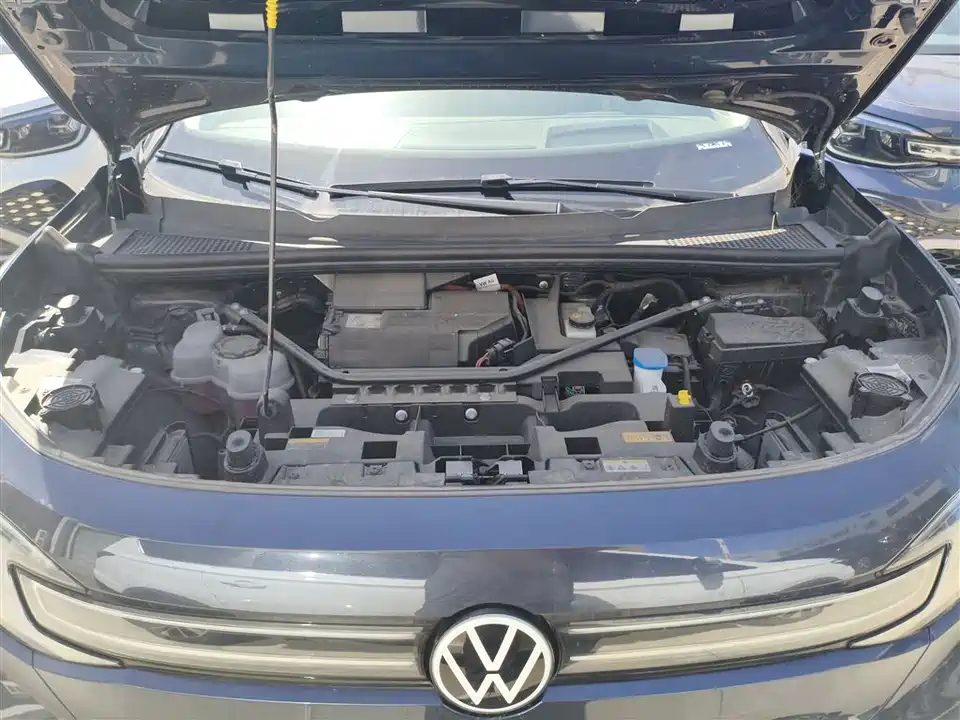 Volkswagen ID.6 CROZZ