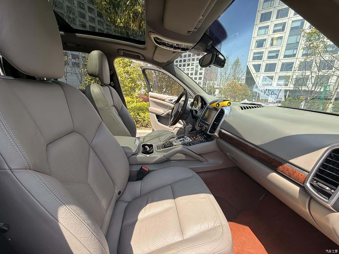 Porsche Cayenne, 2010 9