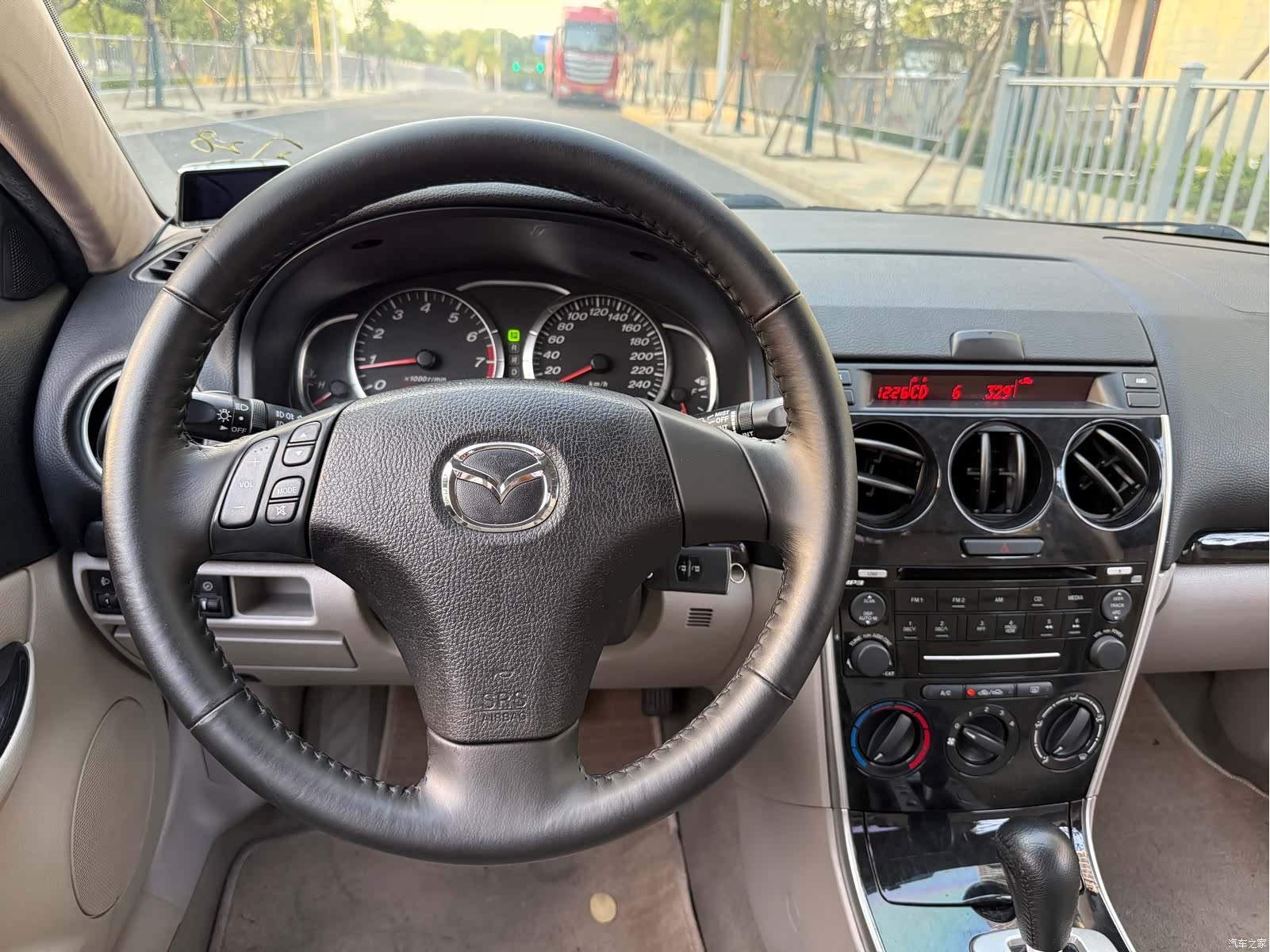 Mazda 6, 2009 8