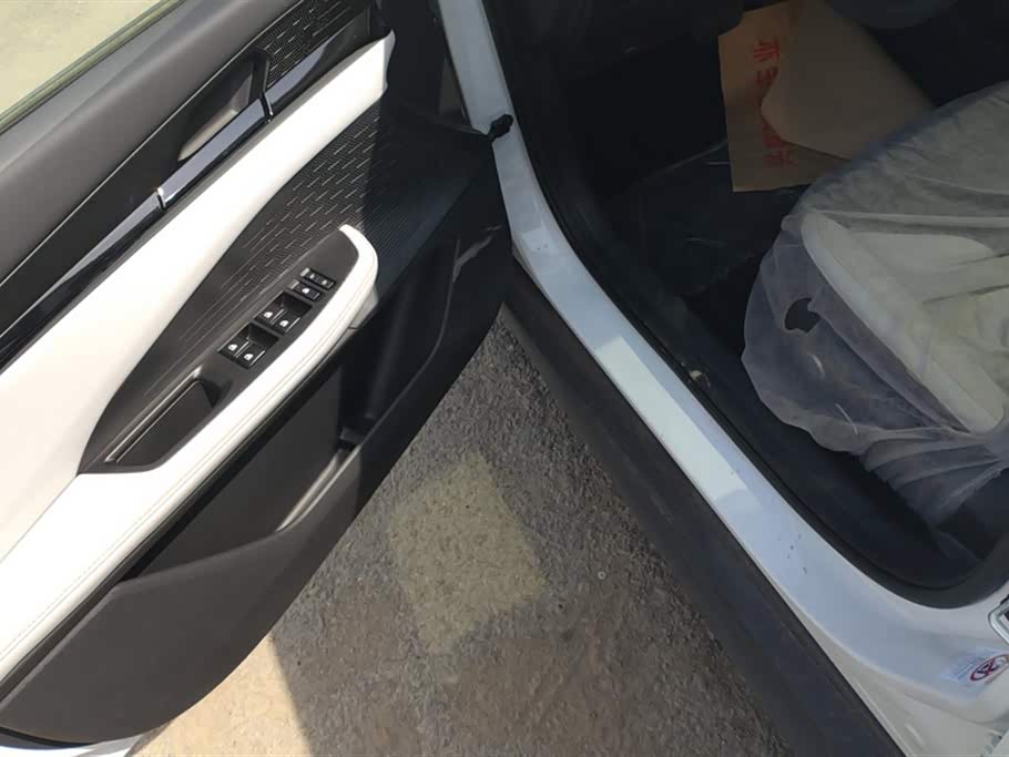 Changan UNI-V Smart iDD