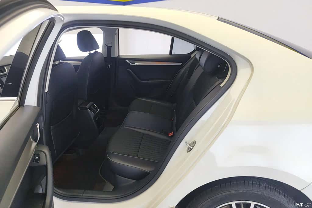 Skoda Octavia, 2017 11