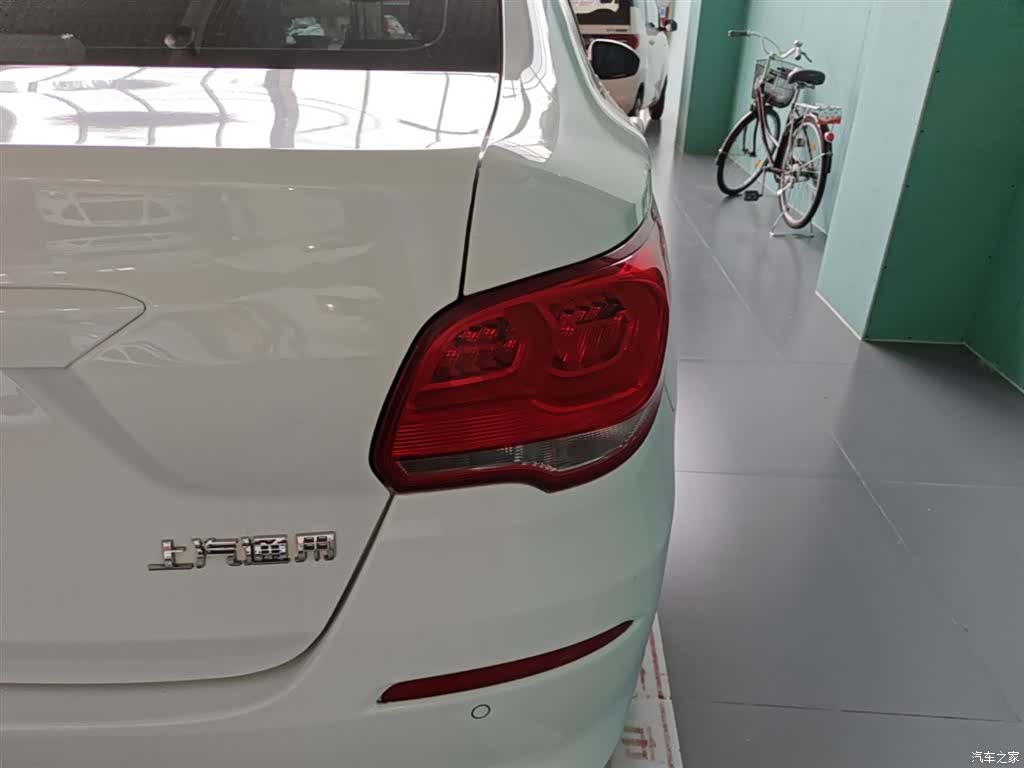 Chevrolet 320, 2019 8