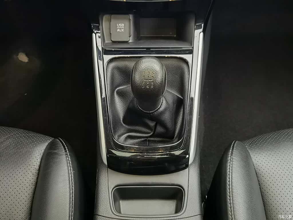 Nissan Sylphy, 2017 13