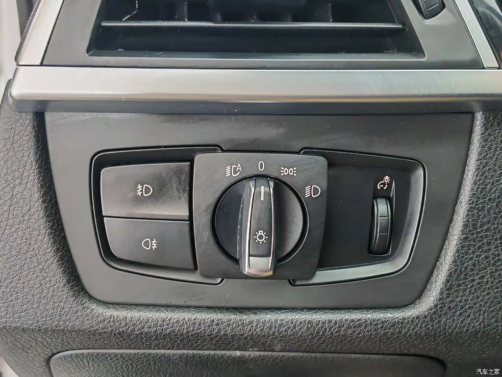 BMW 3 Series, 2016 21