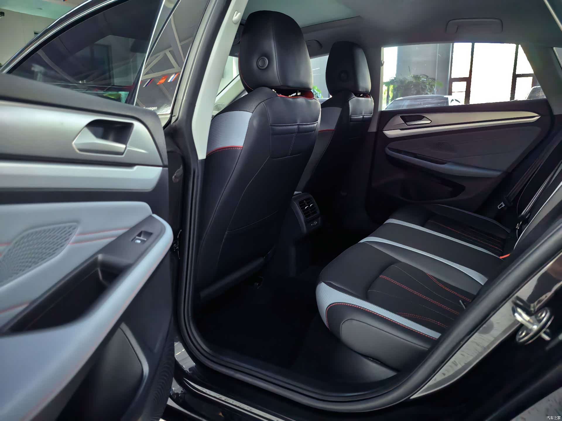 Volkswagen Lamando, 2022 8
