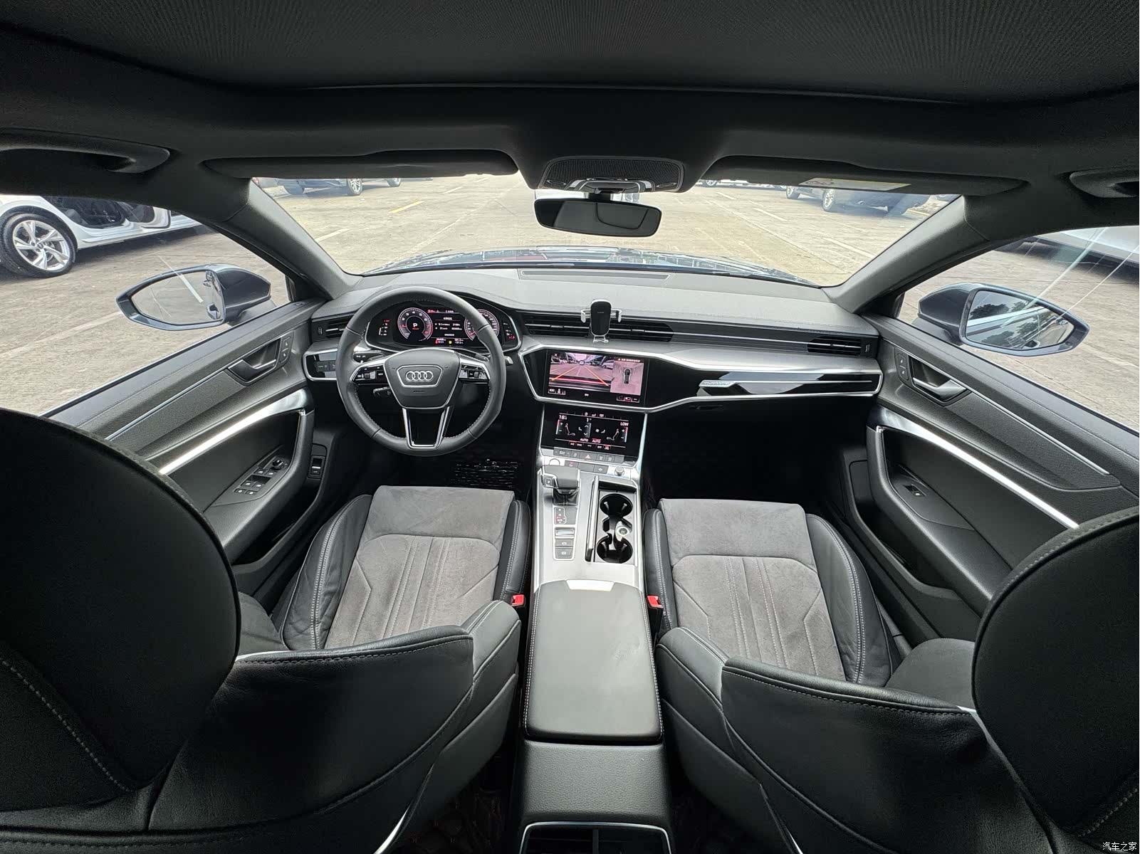 Audi A6L, 2020 12