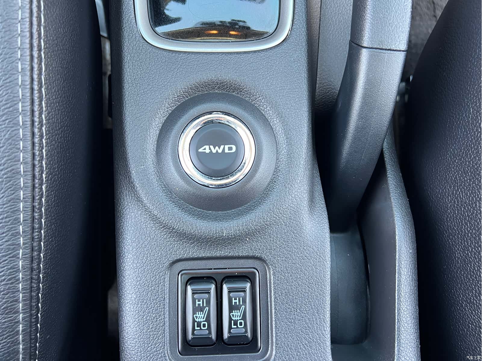 Mitsubishi Outlander, 2015 13