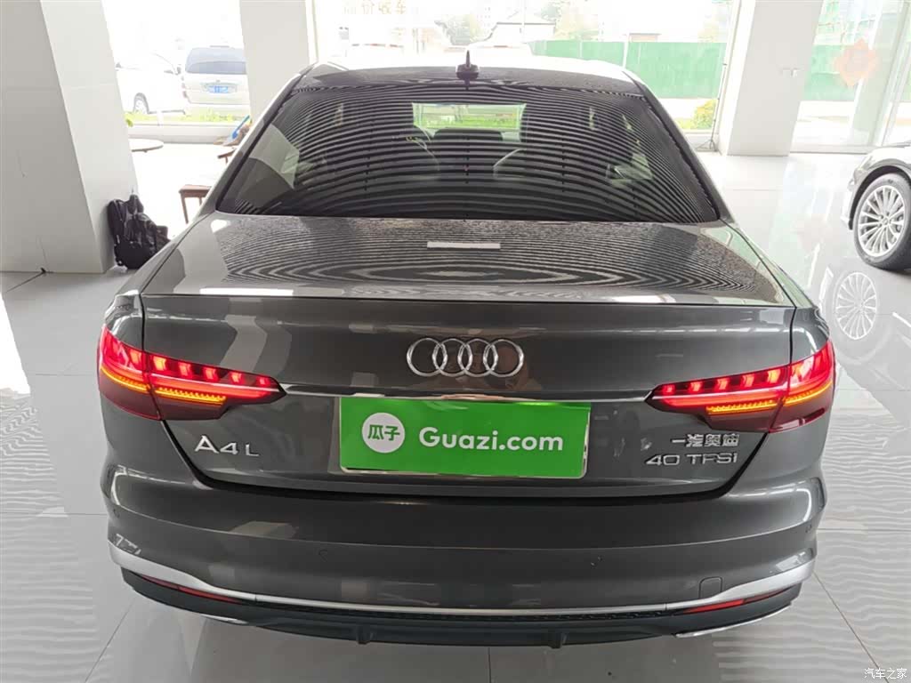 Audi A4L, 2022 6