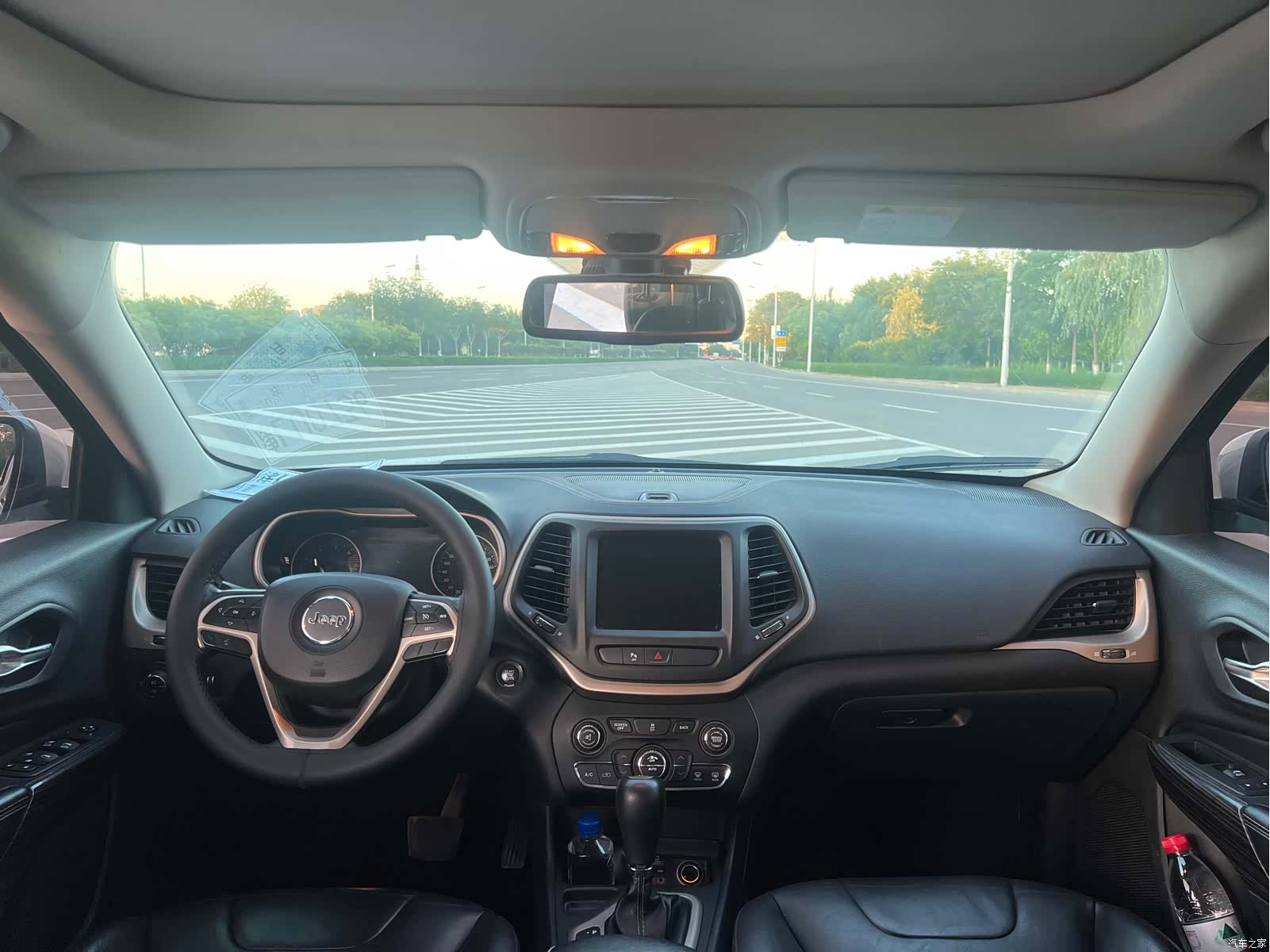 Jeep Cherokee, 2016 10