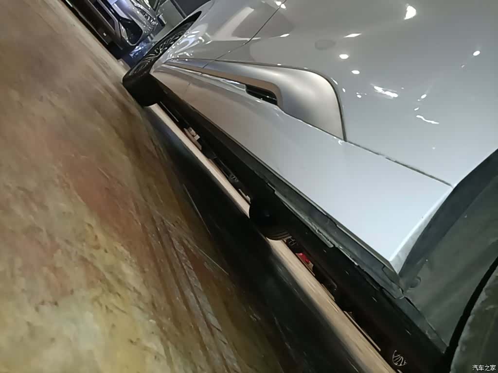 Denza D9, 2023 21