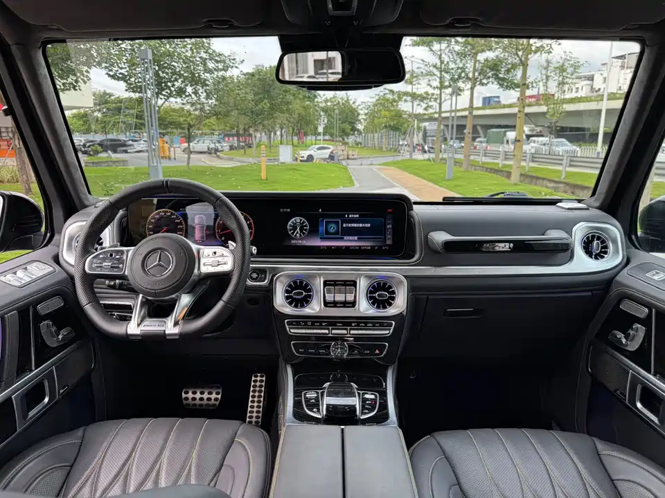 Mercedes-Benz G-class