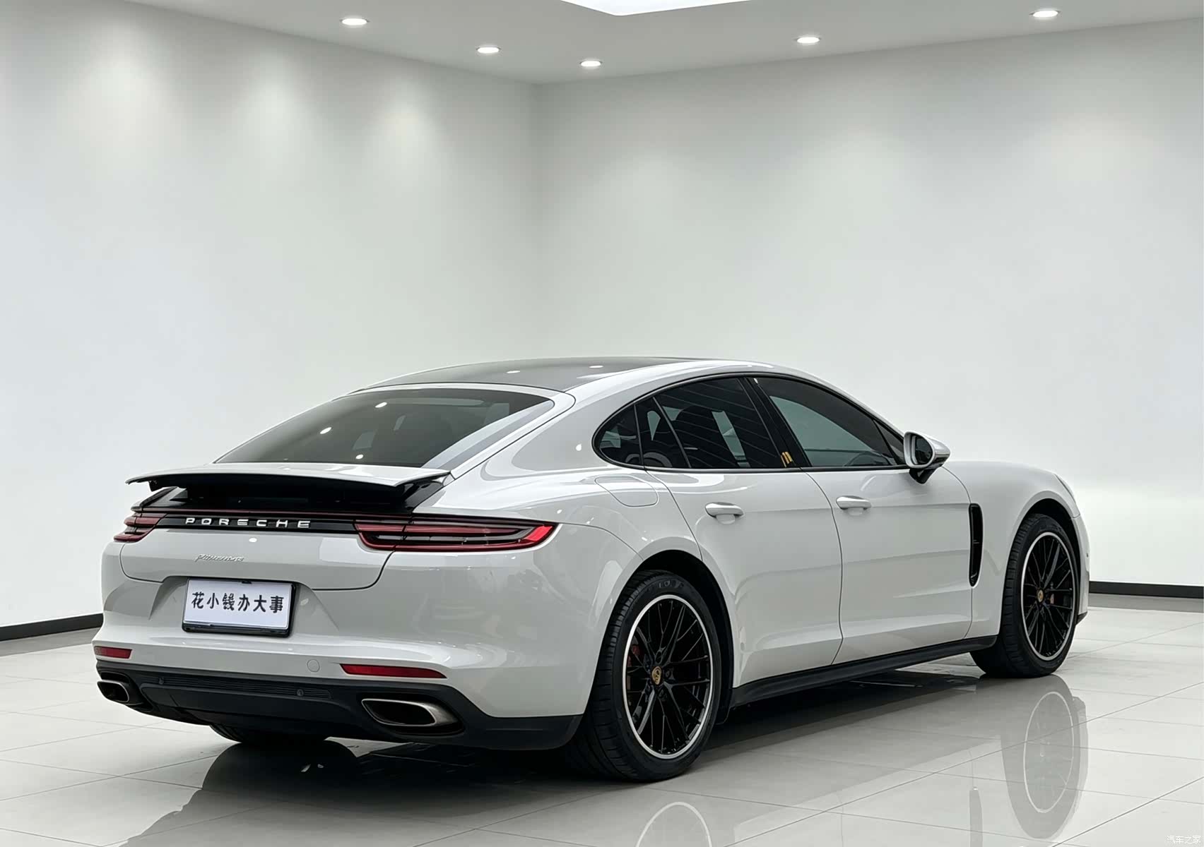Porsche Panamera, 2020 все фото