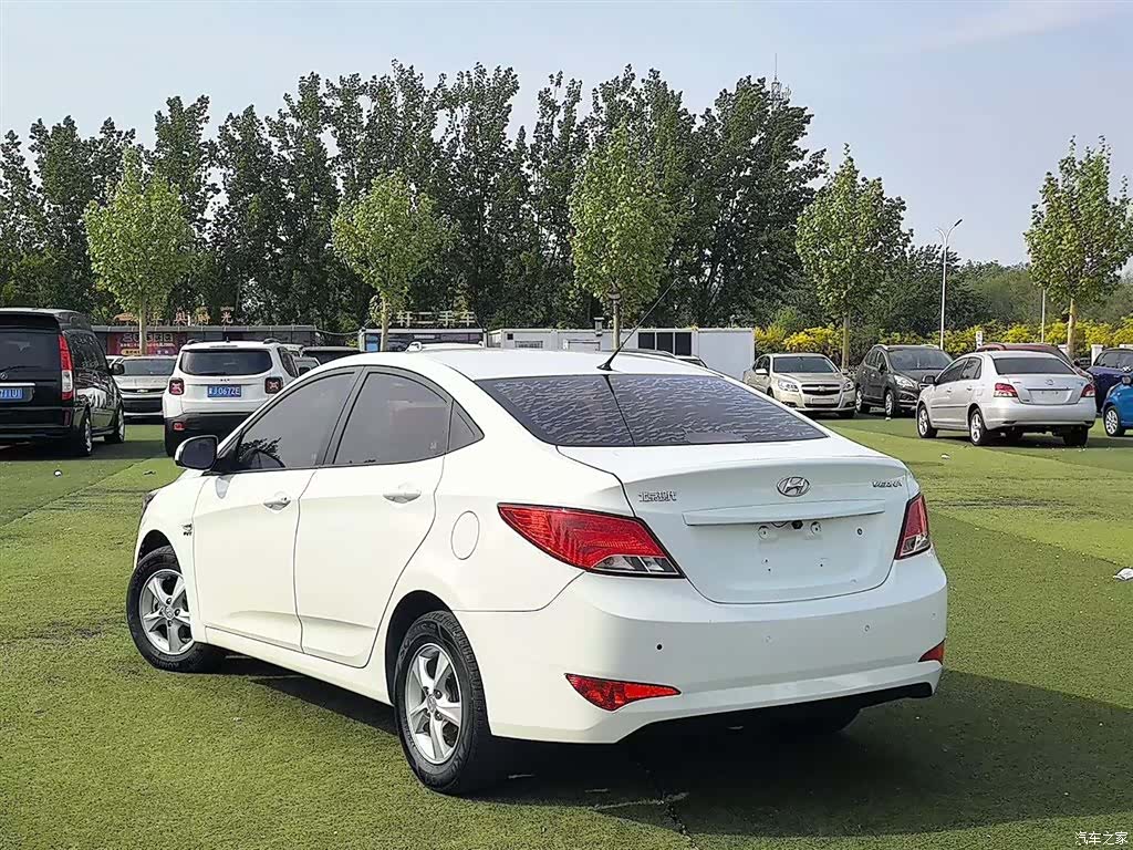 Hyundai GLS, 2016 6