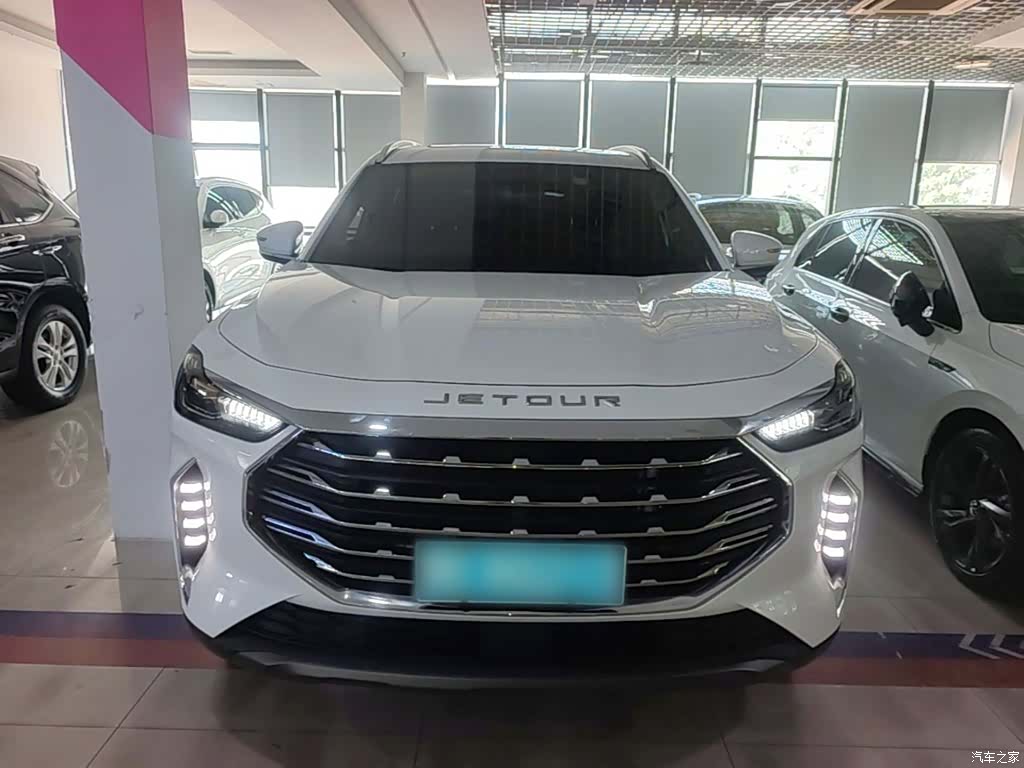 Jetour X70, 2023 3