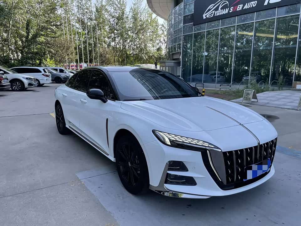 Hongqi H6