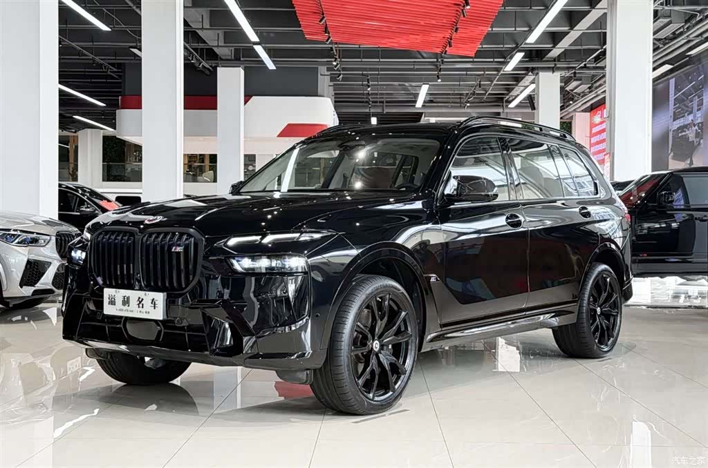 BMW X7, 2023 1